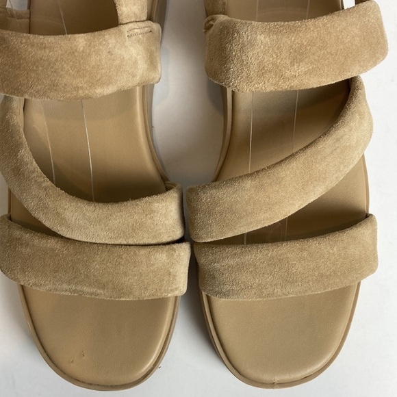 Vince Skylar Sandals Sz 10 Dune Beige Neutral Suede Elevated Basic Quiet Luxury - Picture 13 of 15